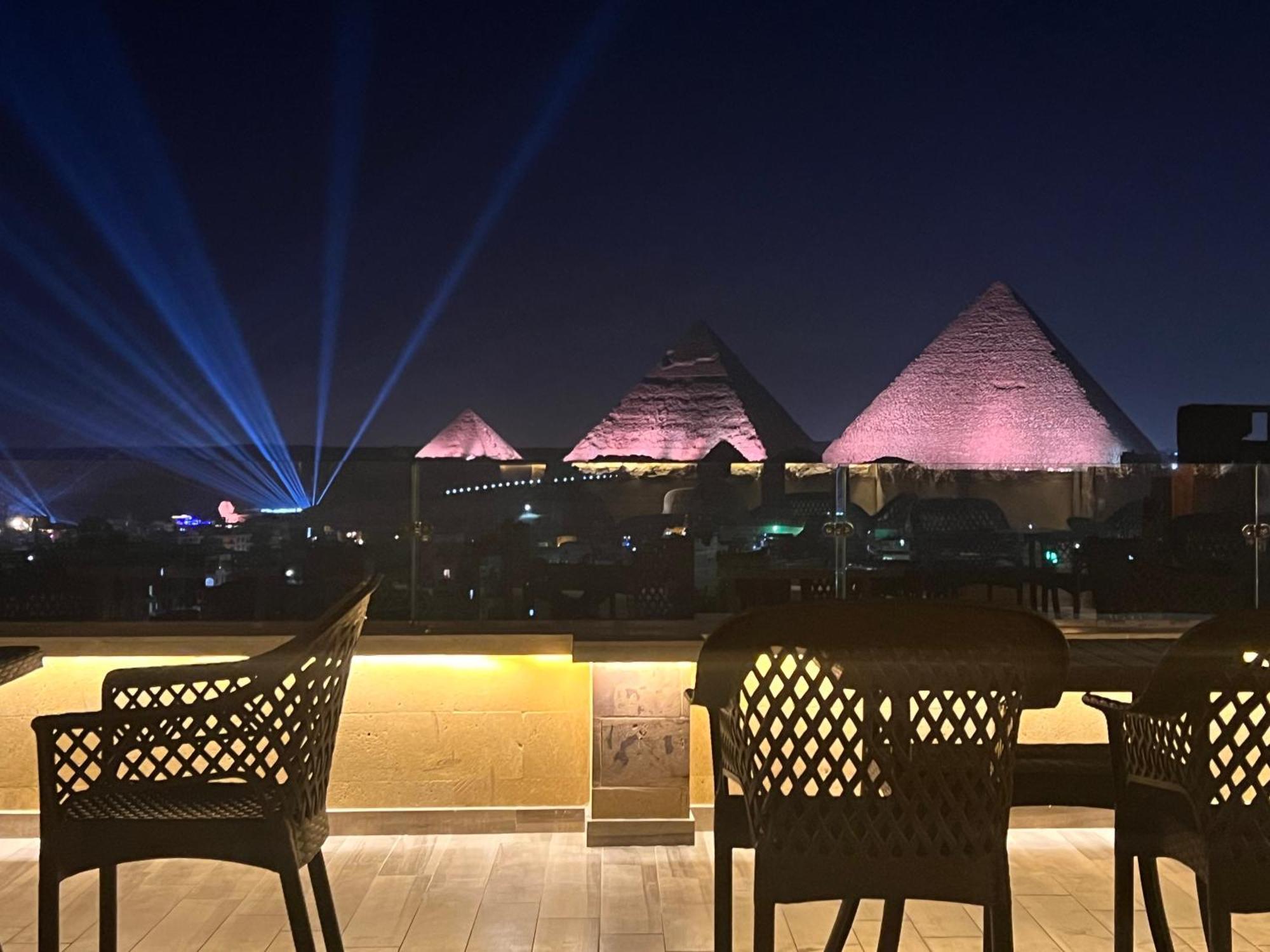 Celia Pyramids View Inn Nazlet el-Sîsi Exteriör bild